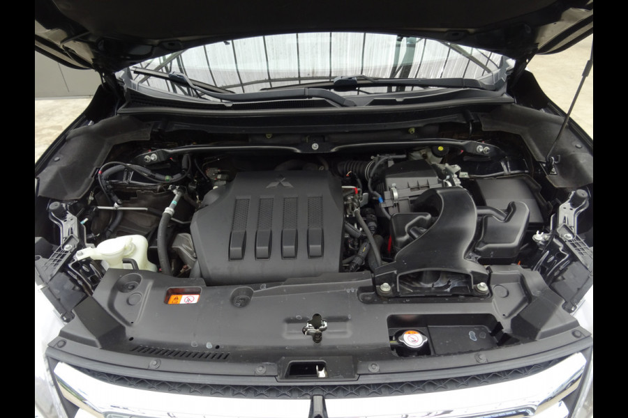 Mitsubishi Eclipse Cross 1.5 DI-T First Edition * CARPLAY * TREKHAAK !!