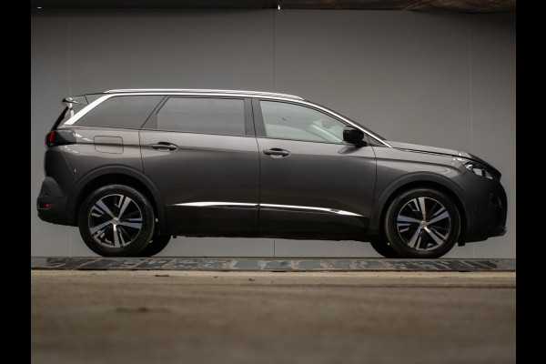 Peugeot 5008 1.2 PureTech Allure Sport (PANORAMADAK,NAVI,CRUISE,LEDER,LED,GETINT,CAMERA,DAB,PDC,SPORTSTOELEN,LM VELGEN,NETTESTAAT)