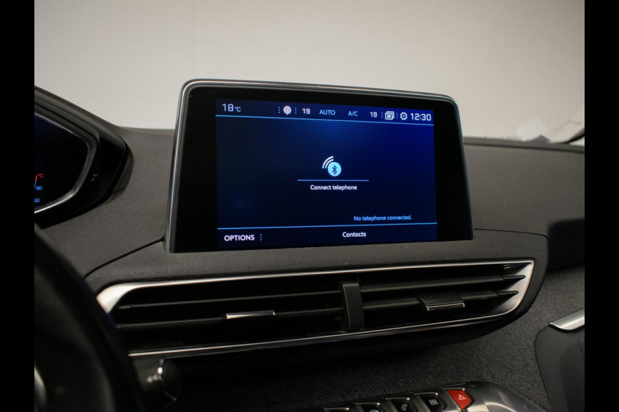 Peugeot 5008 1.2 PureTech Allure Sport (PANORAMADAK,NAVI,CRUISE,LEDER,LED,GETINT,CAMERA,DAB,PDC,SPORTSTOELEN,LM VELGEN,NETTESTAAT)