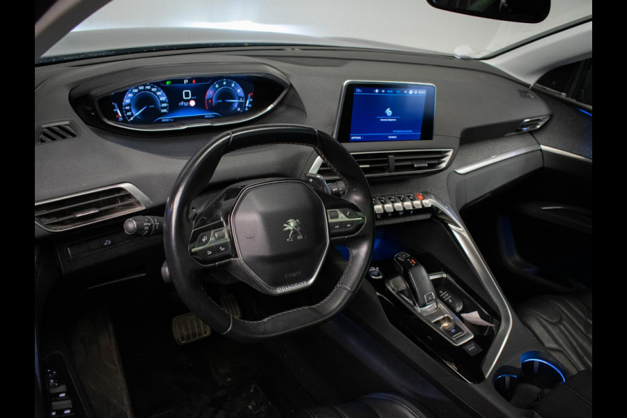 Peugeot 5008 1.2 PureTech Allure Sport (PANORAMADAK,NAVI,CRUISE,LEDER,LED,GETINT,CAMERA,DAB,PDC,SPORTSTOELEN,LM VELGEN,NETTESTAAT)