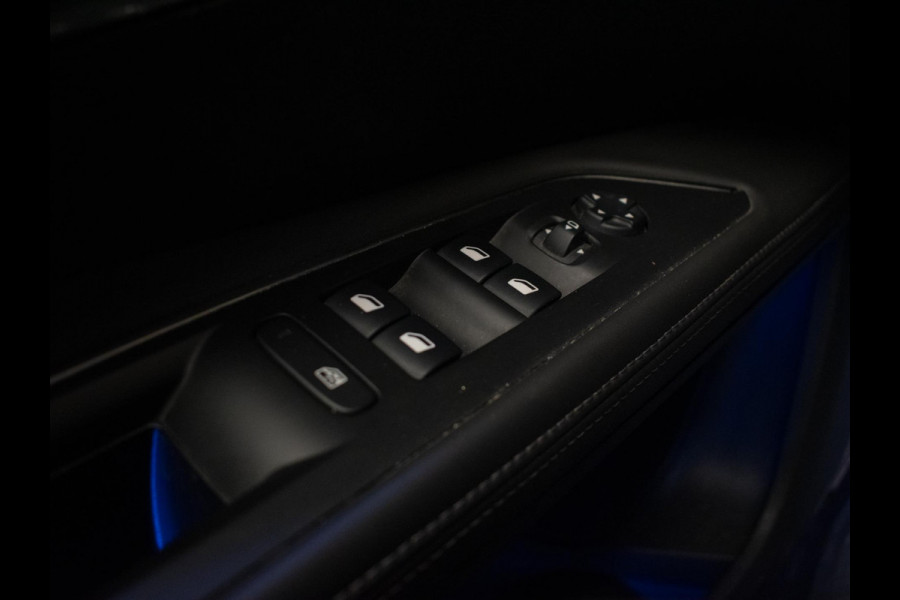 Peugeot 5008 1.2 PureTech Allure Sport (PANORAMADAK,NAVI,CRUISE,LEDER,LED,GETINT,CAMERA,DAB,PDC,SPORTSTOELEN,LM VELGEN,NETTESTAAT)