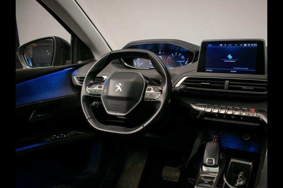 Peugeot 5008 1.2 PureTech Allure Sport (PANORAMADAK,NAVI,CRUISE,LEDER,LED,GETINT,CAMERA,DAB,PDC,SPORTSTOELEN,LM VELGEN,NETTESTAAT)