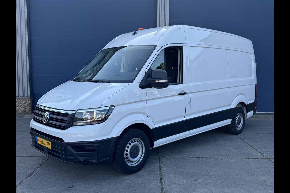 Volkswagen Crafter 35 2.0 TDI L3H3 Comfortline AIRCO / CRUISE CONTROLE / NAVI / TREKHAAK Volkswagen Crafter 35 2.0 TDI L3H3 Comfortline AIRCO / CRUISE CONTROLE / NAVI / TREKHAAK