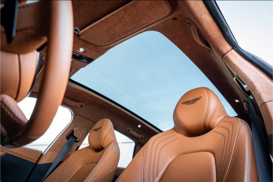 Aston Martin Dbx 4.0 V8 - 1/500 | Panorama | 360 Camera | Luchtvering | Stoelkoeling