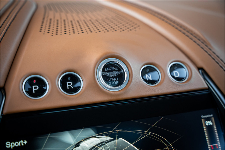 Aston Martin Dbx 4.0 V8 - 1/500 | Panorama | 360 Camera | Luchtvering | Stoelkoeling