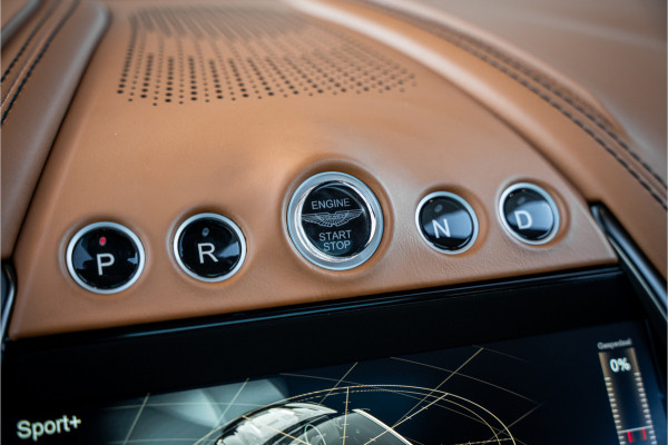 Aston Martin Dbx 4.0 V8 - 1/500 | Panorama | 360 Camera | Luchtvering | Stoelkoeling