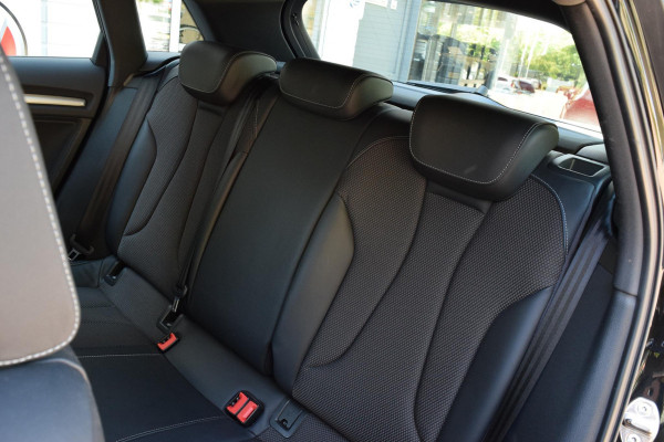 Audi A3 Sportback 1.0 TFSI Sport S Line Edition|19" velgen|