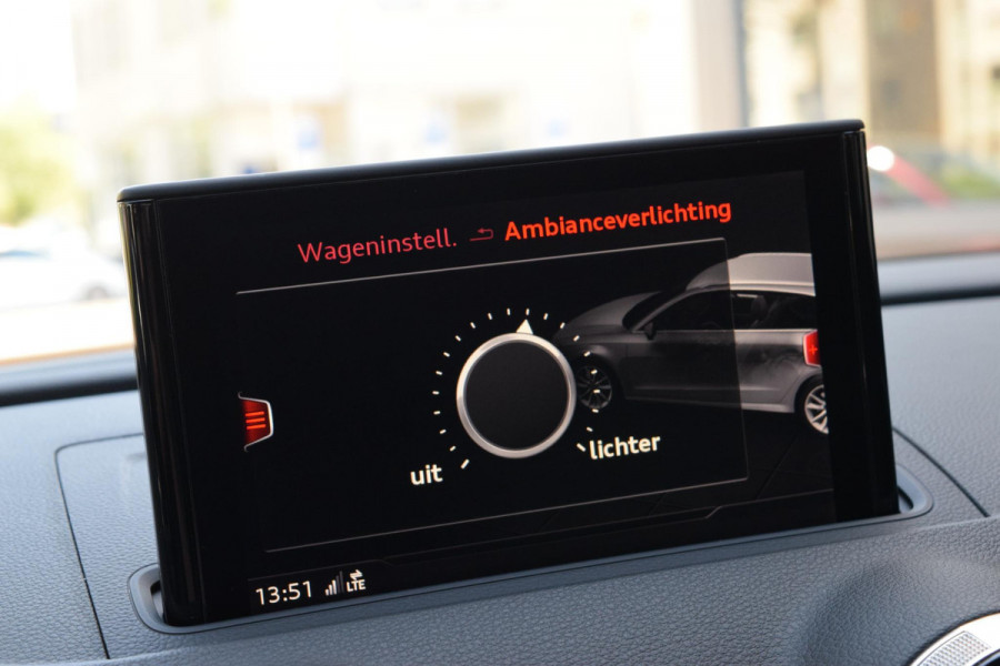 Audi A3 Sportback 1.0 TFSI Sport S Line Edition|19" velgen|