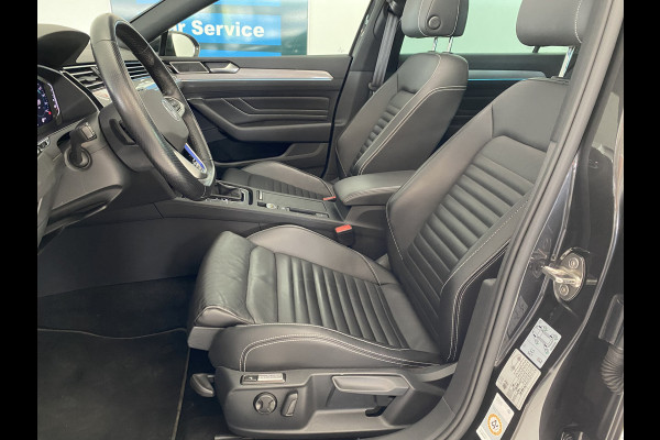 Volkswagen Passat 1.4 TSI PHEV GTE Business Trekhaak | Leer | Panorama dak | Elektrische achterklep / Virtual cockpit
