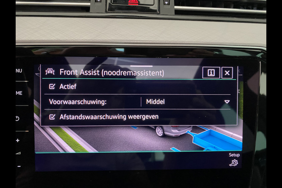 Volkswagen Passat 1.4 TSI PHEV GTE Business Trekhaak | Leer | Panorama dak | Elektrische achterklep / Virtual cockpit
