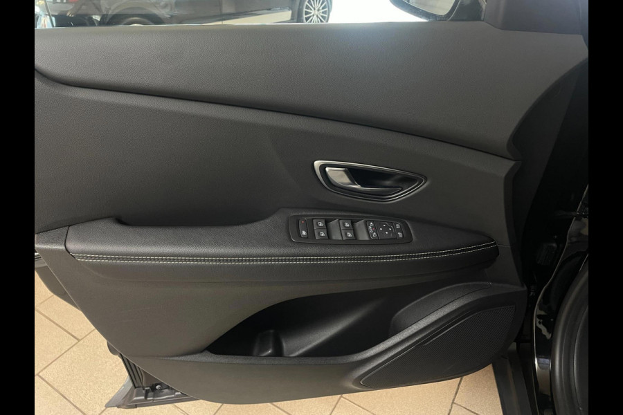 Renault Scénic 1.3 TCe Intens AIRCO CLIMA NAVI STOELVERW PDC CAMERA VELGEN NIEUWSTAAT