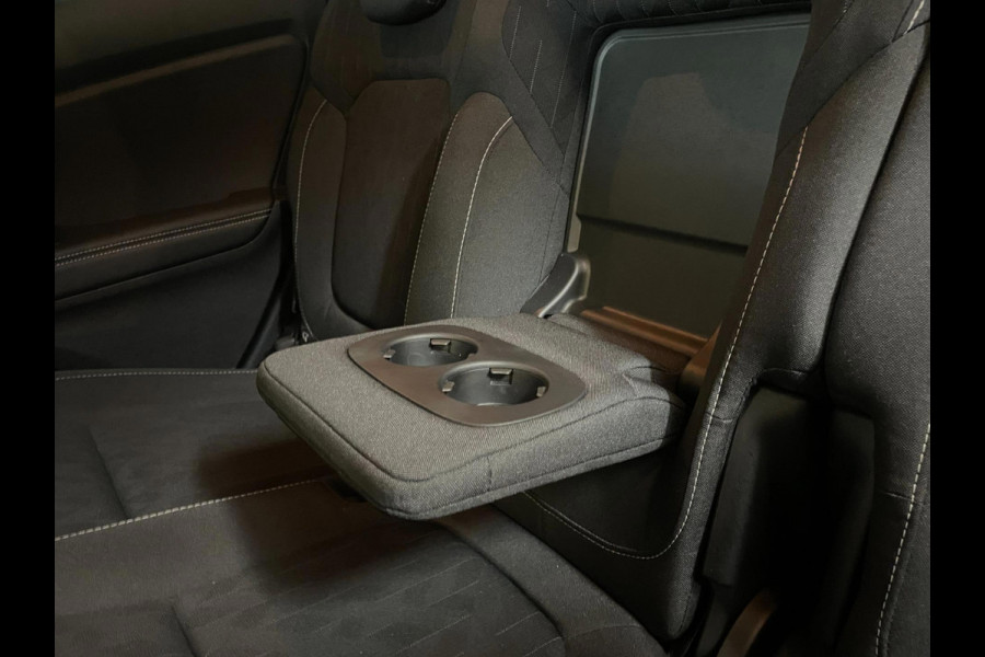 Renault Scénic 1.3 TCe Intens AIRCO CLIMA NAVI STOELVERW PDC CAMERA VELGEN NIEUWSTAAT