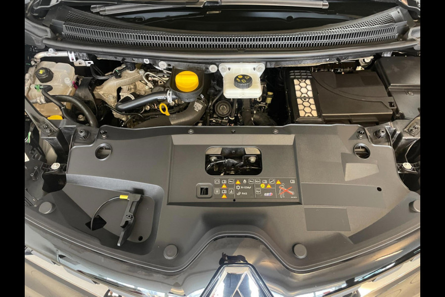 Renault Scénic 1.3 TCe Intens AIRCO CLIMA NAVI STOELVERW PDC CAMERA VELGEN NIEUWSTAAT