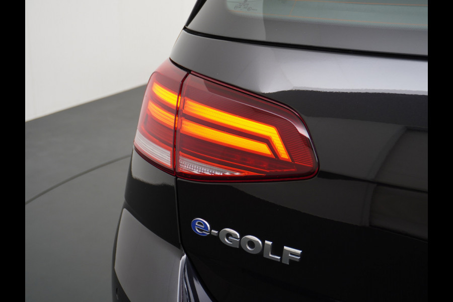 Volkswagen e-Golf AUT. Adaptive Cruise Apple Carplay Android Navi Climatronic Pdc Led Regen-Lichtsensor 36kWh Bluetooth Car-Net App-Connect E-DITION 1e Eigenaar
