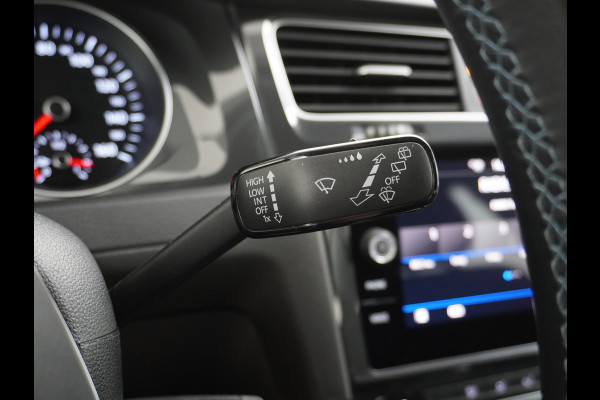 Volkswagen e-Golf AUT. Adaptive Cruise Apple Carplay Android Navi Climatronic Pdc Led Regen-Lichtsensor 36kWh Bluetooth Car-Net App-Connect E-DITION 1e Eigenaar