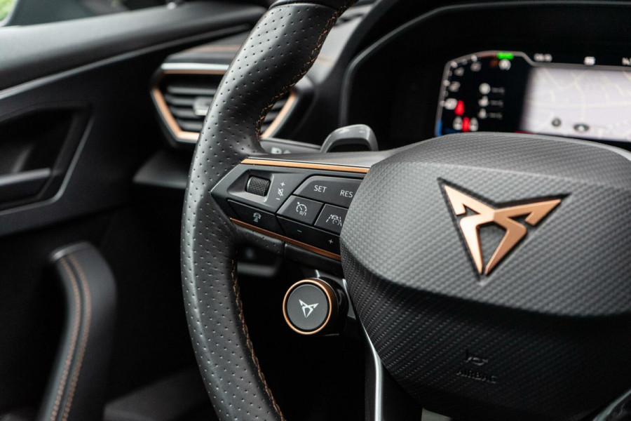 CUPRA Formentor 1.4 e-Hybrid VZ Copper Edition Pano / Memory / Camera