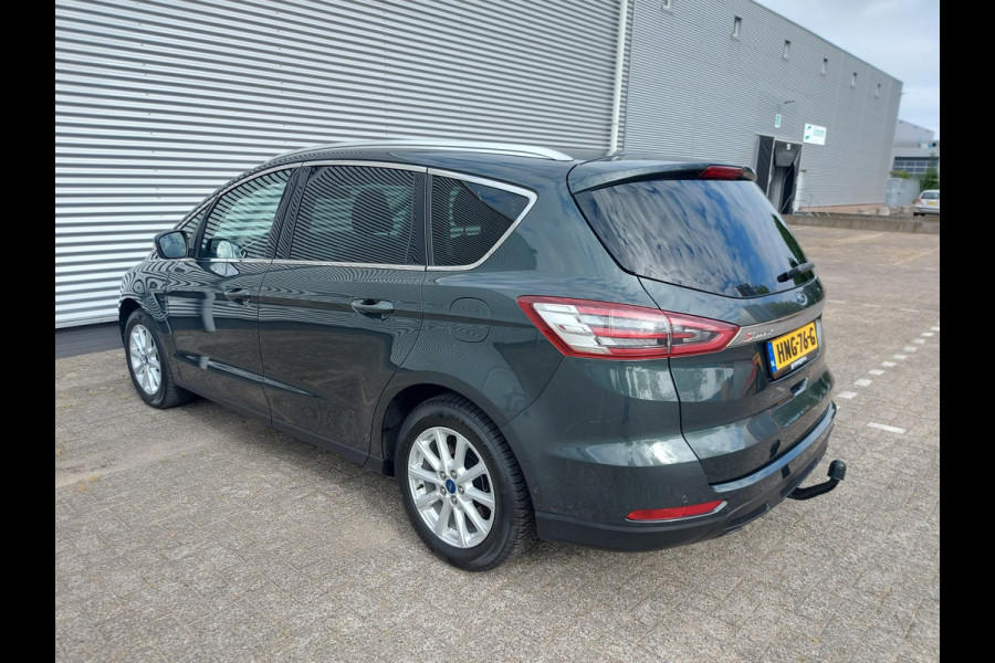 Ford S-Max 1.5 Titanium, airco,trekhaak,navigatie,stoelverwarming,parkeersensoren,