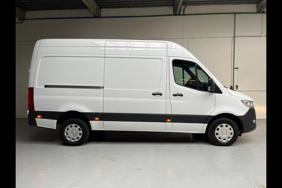 Mercedes-Benz Sprinter Servicewagen 319 3.0 CDI V6 190pk L2H2 EURO VI-D, SORTIMO KASTEN, Airco Ecc, M-BUX, Trekhaak, RIJKLAARPRIJS