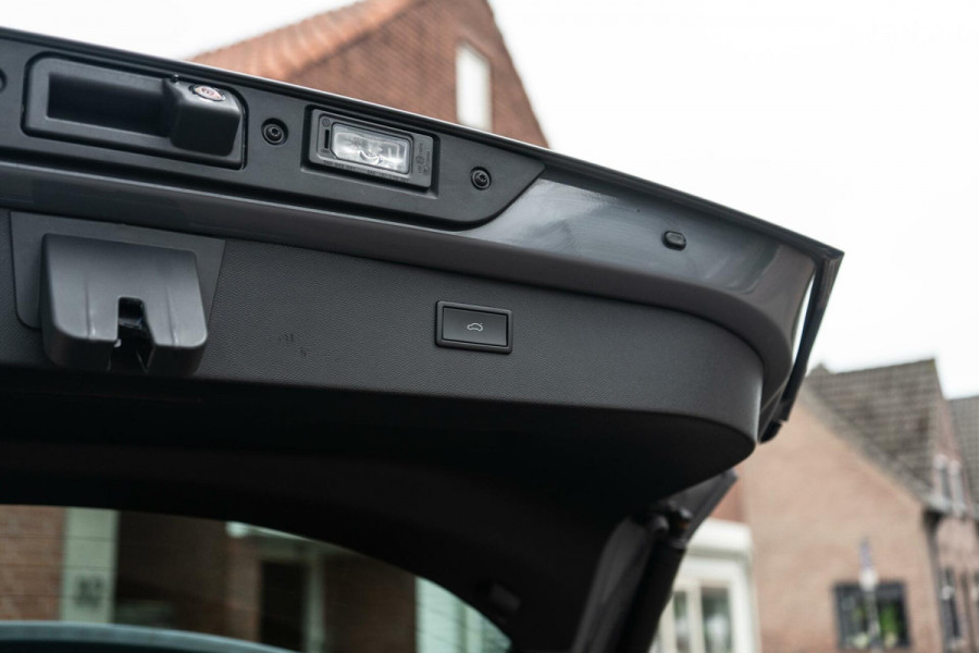 CUPRA Formentor 1.4 e-Hybrid VZ Copper Edition Pano / Memory / Camera