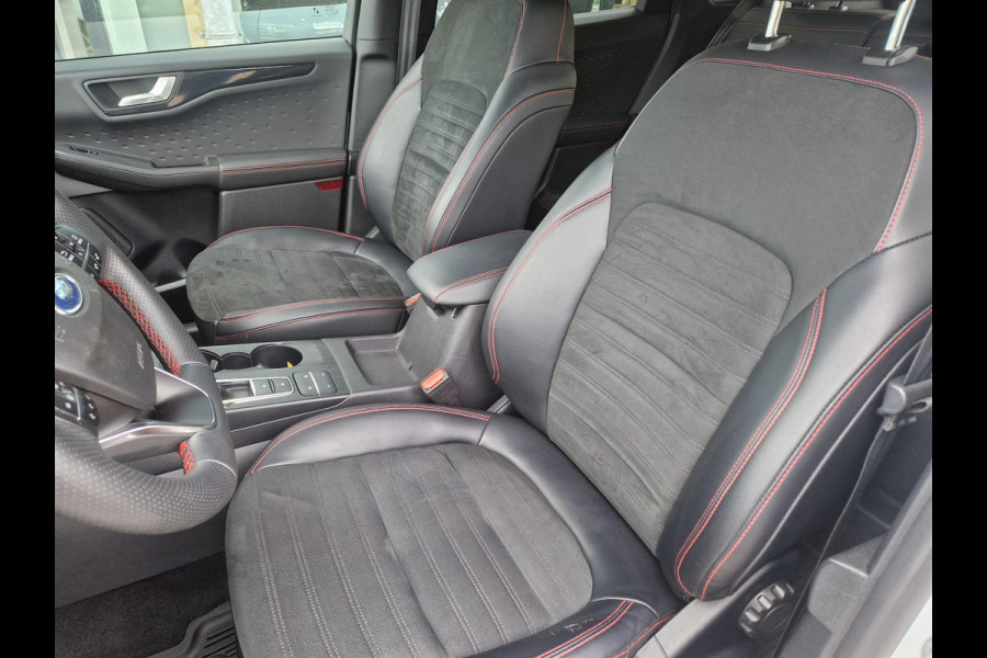 Ford Kuga 2.5 PHEV ST-Line X | Wegklapbare Trekhaak (Elektrisch bedienbaar | 19 inch velgen| Adaptive cruise control | Winter Pack | Dode hoek | Camera voor en achter