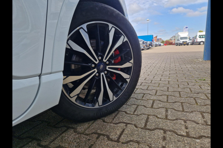 Ford Kuga 2.5 PHEV ST-Line X | Wegklapbare Trekhaak (Elektrisch bedienbaar | 19 inch velgen| Adaptive cruise control | Winter Pack | Dode hoek | Camera voor en achter