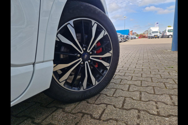 Ford Kuga 2.5 PHEV ST-Line X | Wegklapbare Trekhaak (Elektrisch bedienbaar | 19 inch velgen| Adaptive cruise control | Winter Pack | Dode hoek | Camera voor en achter