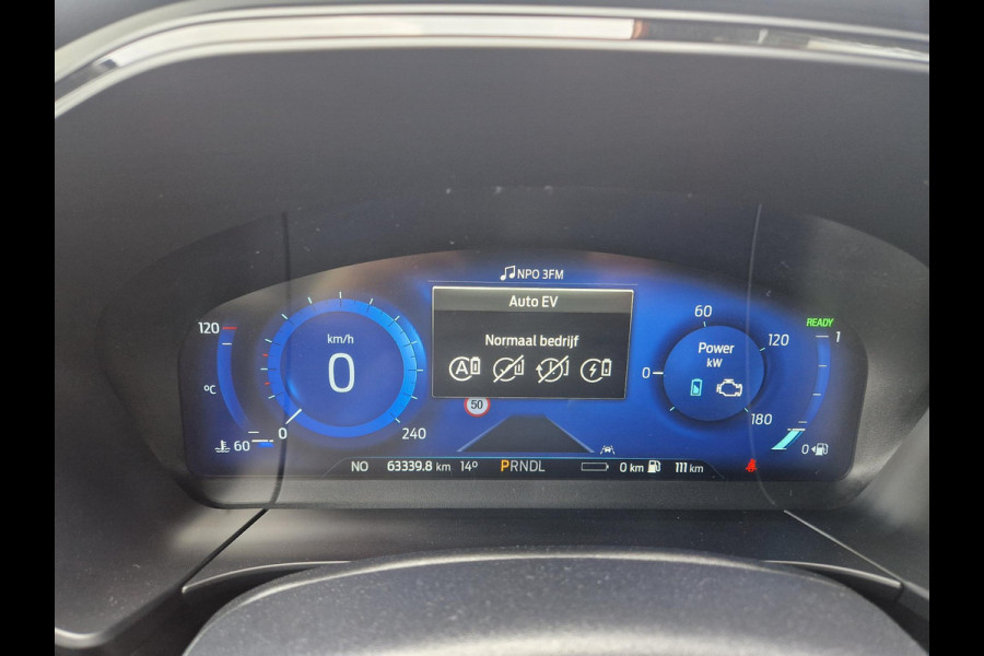 Ford Kuga 2.5 PHEV ST-Line X | Wegklapbare Trekhaak (Elektrisch bedienbaar | 19 inch velgen| Adaptive cruise control | Winter Pack | Dode hoek | Camera voor en achter