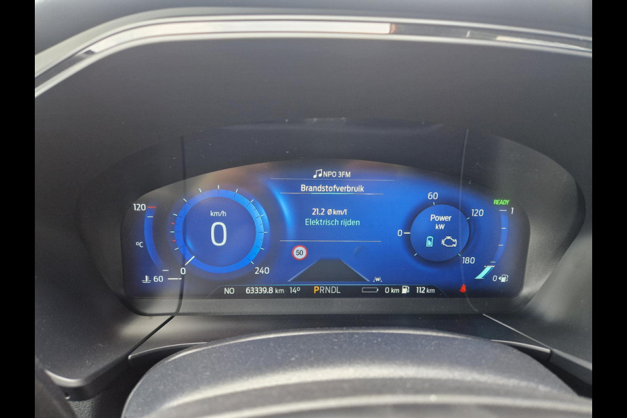 Ford Kuga 2.5 PHEV ST-Line X | Wegklapbare Trekhaak (Elektrisch bedienbaar | 19 inch velgen| Adaptive cruise control | Winter Pack | Dode hoek | Camera voor en achter