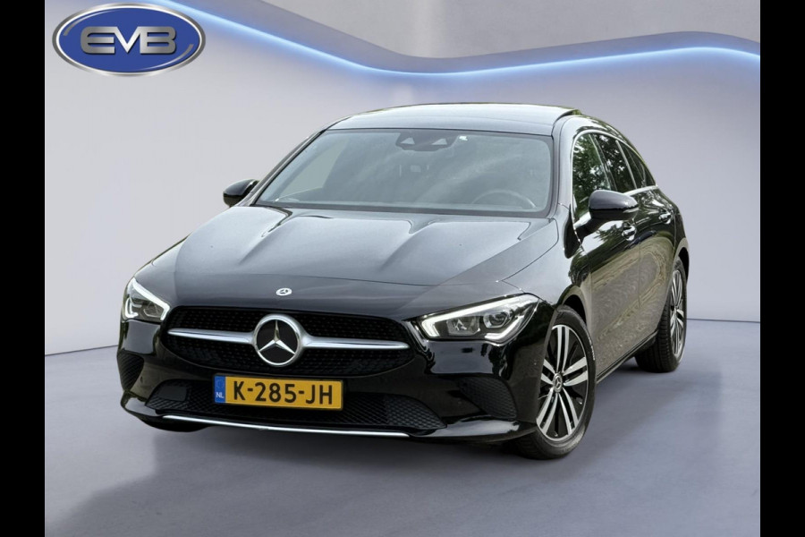 Mercedes-Benz CLA-Klasse Shooting Brake 180 Business Solution Luxury, panoramadak, leder, sfeerverlichting, 1e eigenaar, nl nap