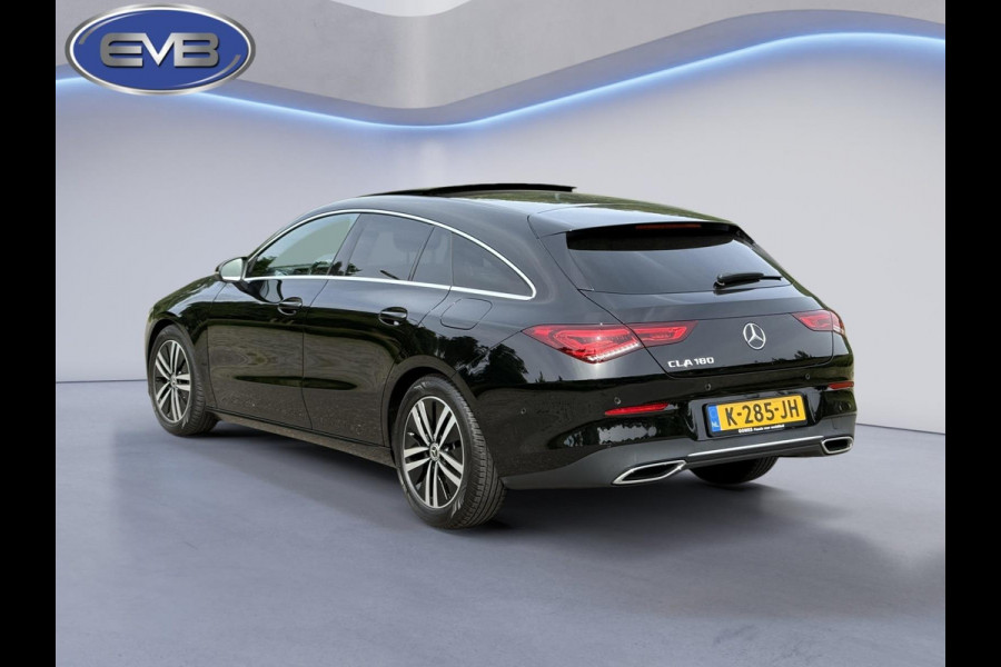 Mercedes-Benz CLA-Klasse Shooting Brake 180 Business Solution Luxury, panoramadak, leder, sfeerverlichting, 1e eigenaar, nl nap
