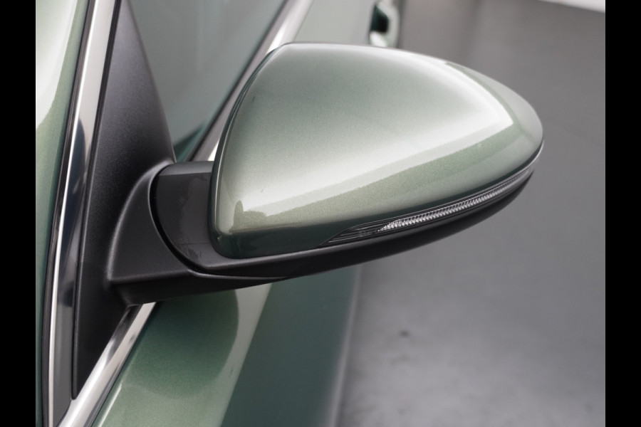 Kia Ceed Sportswagon 1.6 GDI PHEV ExecutiveLine Apple Carplay/ Android Auto - Cruise Control adaptief - Navigatie - Stoel/stuur verwarming - Panoramadak Fabrieksgarantie tot 03-2031