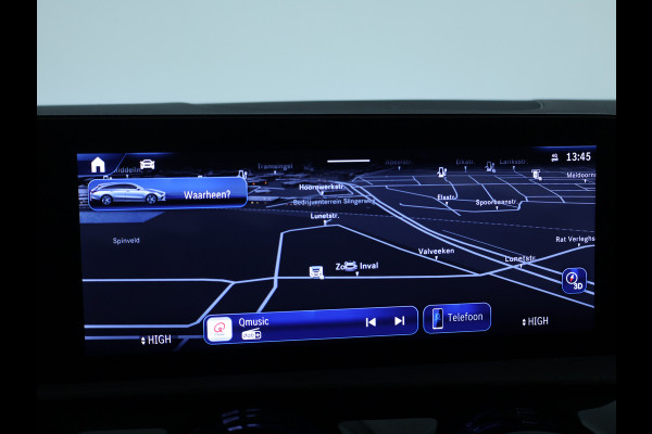 Mercedes-Benz CLA-Klasse Shooting Brake 250 e AMG Plug-In Hybride | 5 spaaks lichtmetalen velgen | Navigatie | Wide screen | Parking support met camera achter | Inclusief 24 maanden Mercedes-Benz Certified garantie voor Europa.