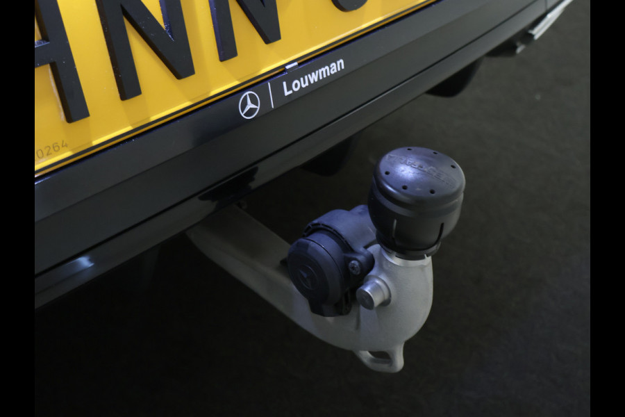 Mercedes-Benz CLA-Klasse Shooting Brake 250 e AMG Plug-In Hybride | 5 spaaks lichtmetalen velgen | Navigatie | Wide screen | Parking support met camera achter | Inclusief 24 maanden Mercedes-Benz Certified garantie voor Europa.