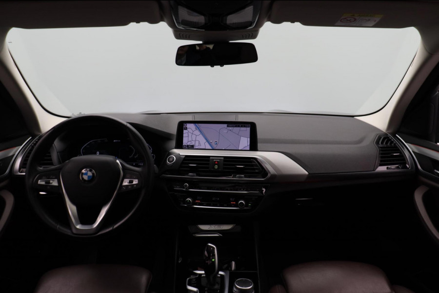 BMW X3 XDrive30e High Executive Pano/dak Head/up Sport/stoelen