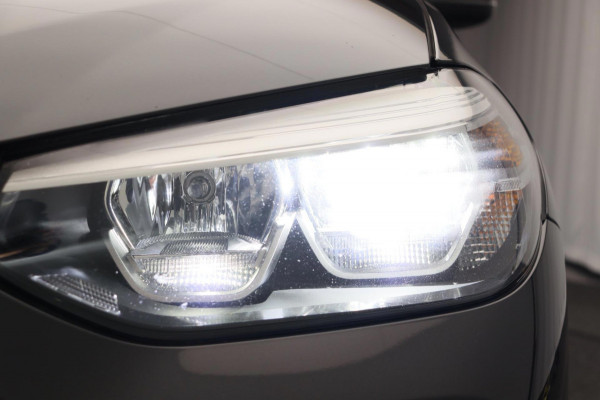 BMW X3 XDrive30e High Executive Pano/dak Head/up Sport/stoelen