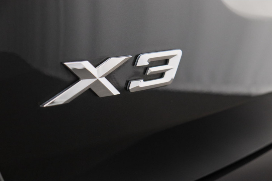BMW X3 XDrive30e High Executive Pano/dak Head/up Sport/stoelen