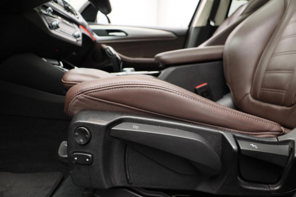 BMW X3 XDrive30e High Executive Pano/dak Head/up Sport/stoelen