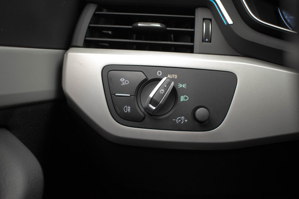 Audi A4 Avant 40 TFSI S edition |Massage|Navi|Adaptive|Matrix|