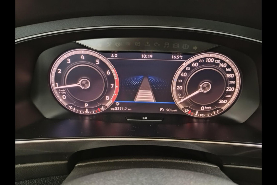 Volkswagen Tiguan 2.0 TSI 4Motion Highline Business R digitaal cockpit