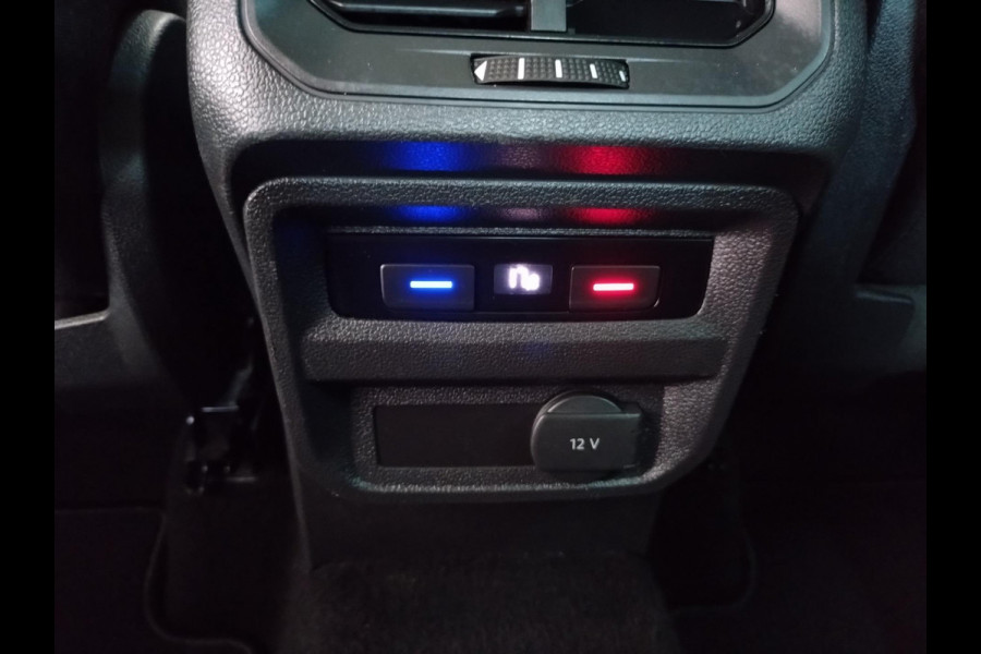 Volkswagen Tiguan 2.0 TSI 4Motion Highline Business R digitaal cockpit