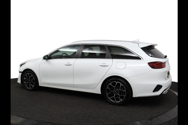 Kia Ceed Sportswagon 1.5 T-GDi GT-Line Apple Carplay/Android Auto - Cruise Control Adaptief - Dodehoekdetectie - Panoramadak - Navigatie - Stoel/Stuur verwarming - Fabrieksgarantie tot 10-2031