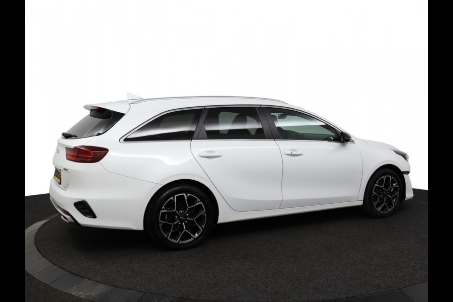 Kia Ceed Sportswagon 1.5 T-GDi GT-Line Apple Carplay/Android Auto - Cruise Control Adaptief - Dodehoekdetectie - Panoramadak - Navigatie - Stoel/Stuur verwarming - Fabrieksgarantie tot 10-2031