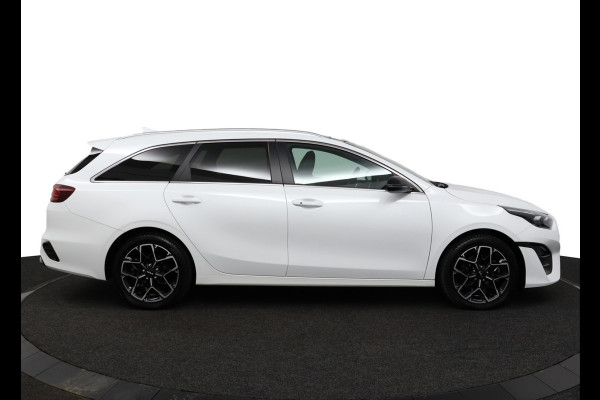 Kia Ceed Sportswagon 1.5 T-GDi GT-Line Apple Carplay/Android Auto - Cruise Control Adaptief - Dodehoekdetectie - Panoramadak - Navigatie - Stoel/Stuur verwarming - Fabrieksgarantie tot 10-2031