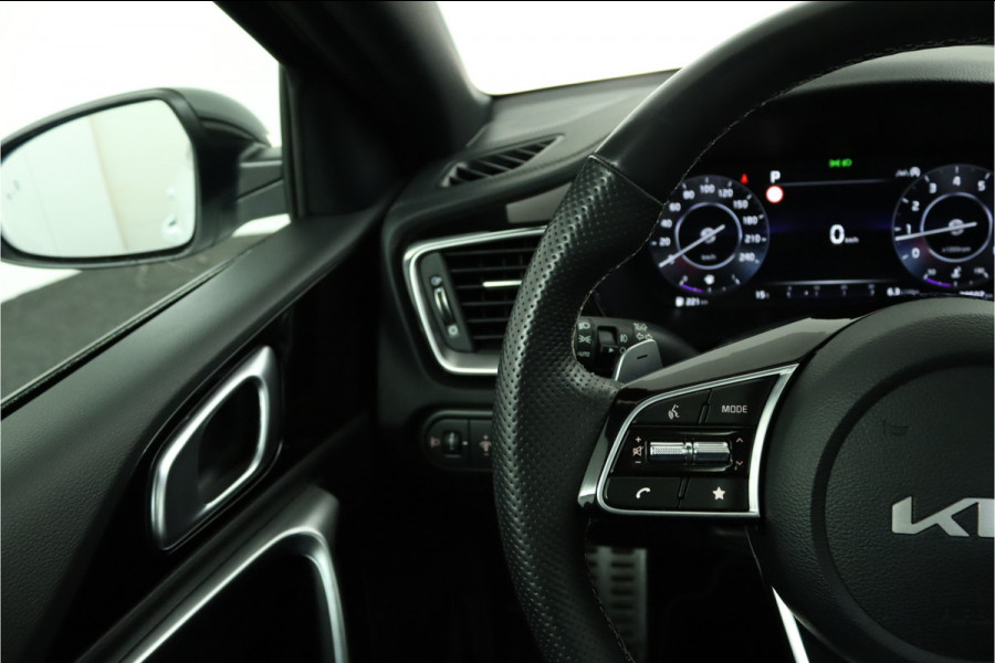 Kia Ceed Sportswagon 1.5 T-GDi GT-Line Apple Carplay/Android Auto - Cruise Control Adaptief - Dodehoekdetectie - Panoramadak - Navigatie - Stoel/Stuur verwarming - Fabrieksgarantie tot 10-2031