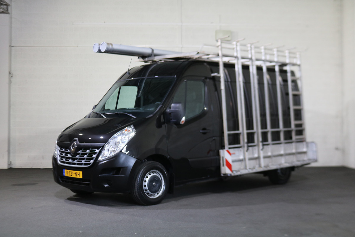 Renault Master 2.3 dCi 145pk L2 H2 Airco Navigatie Glasresteel Renault Master 2.3 dCi 145pk L2 H2 Airco Navigatie Glasresteel