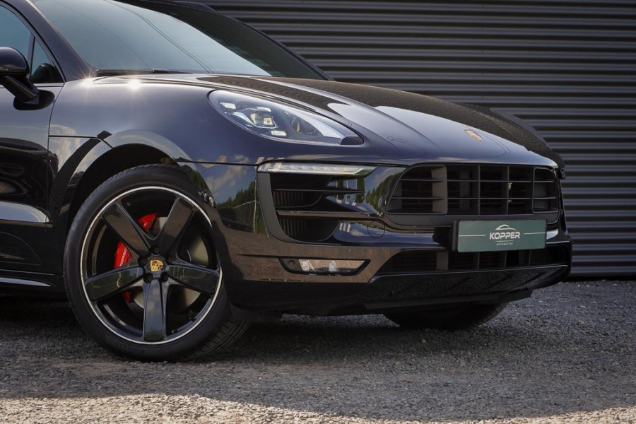 Porsche Macan 3.0 GTS / Pano / Leder / Luchtvering / NL Auto / 21''