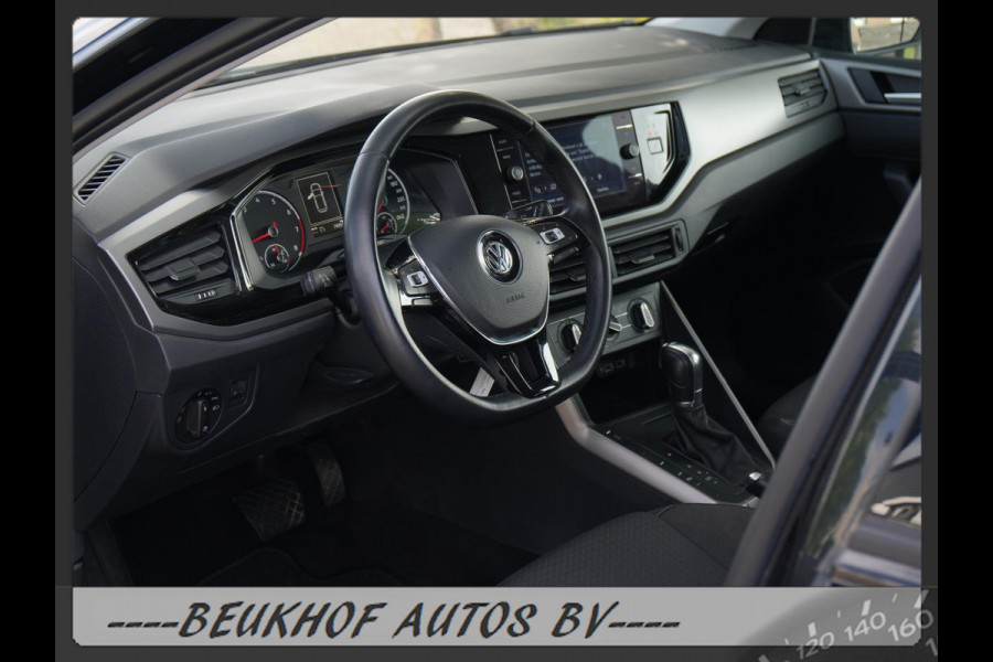 Volkswagen Polo 1.0 TSI Automaat Parkeersensor Navi Carplay