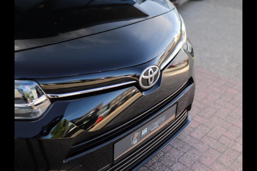 Toyota PROACE CITY 1.5 D-4D Innovator | Keyless | Camera | Leder | Dodehoekdetectie | ACC | Carplay