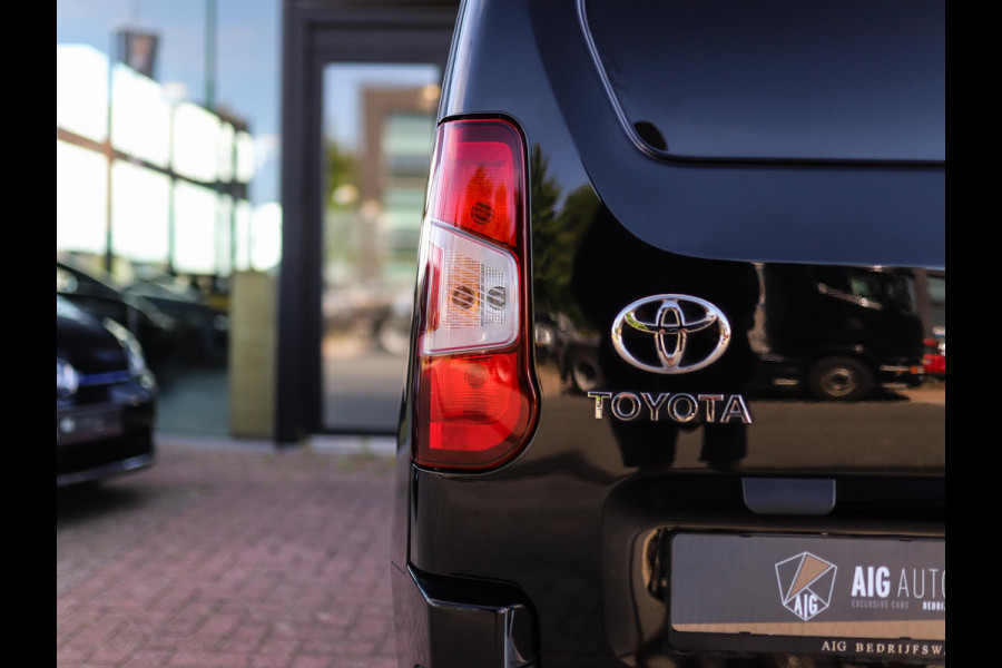 Toyota PROACE CITY 1.5 D-4D Innovator | Keyless | Camera | Leder | Dodehoekdetectie | ACC | Carplay