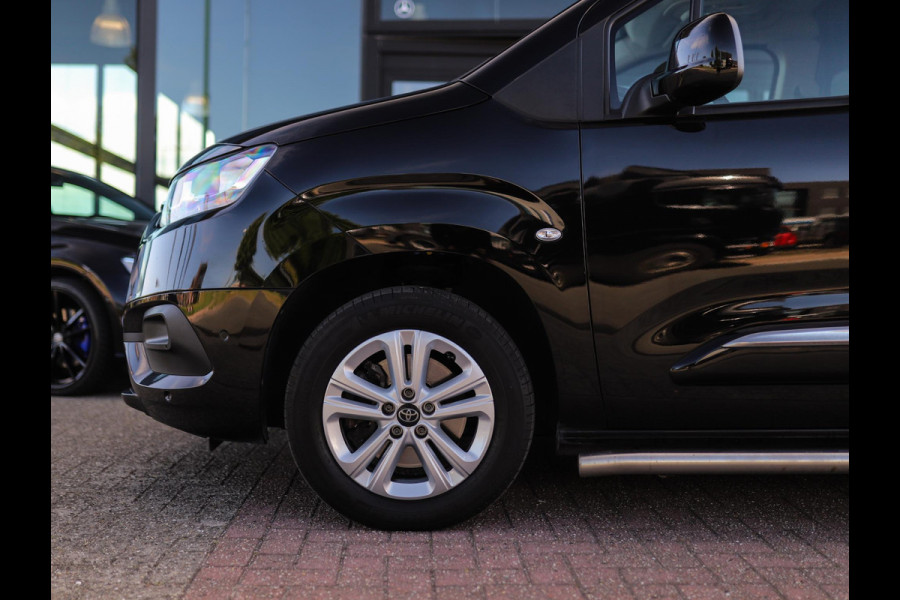 Toyota PROACE CITY 1.5 D-4D Innovator | Keyless | Camera | Leder | Dodehoekdetectie | ACC | Carplay